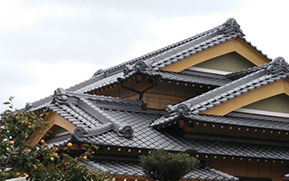 安城市篠目町入母屋の家